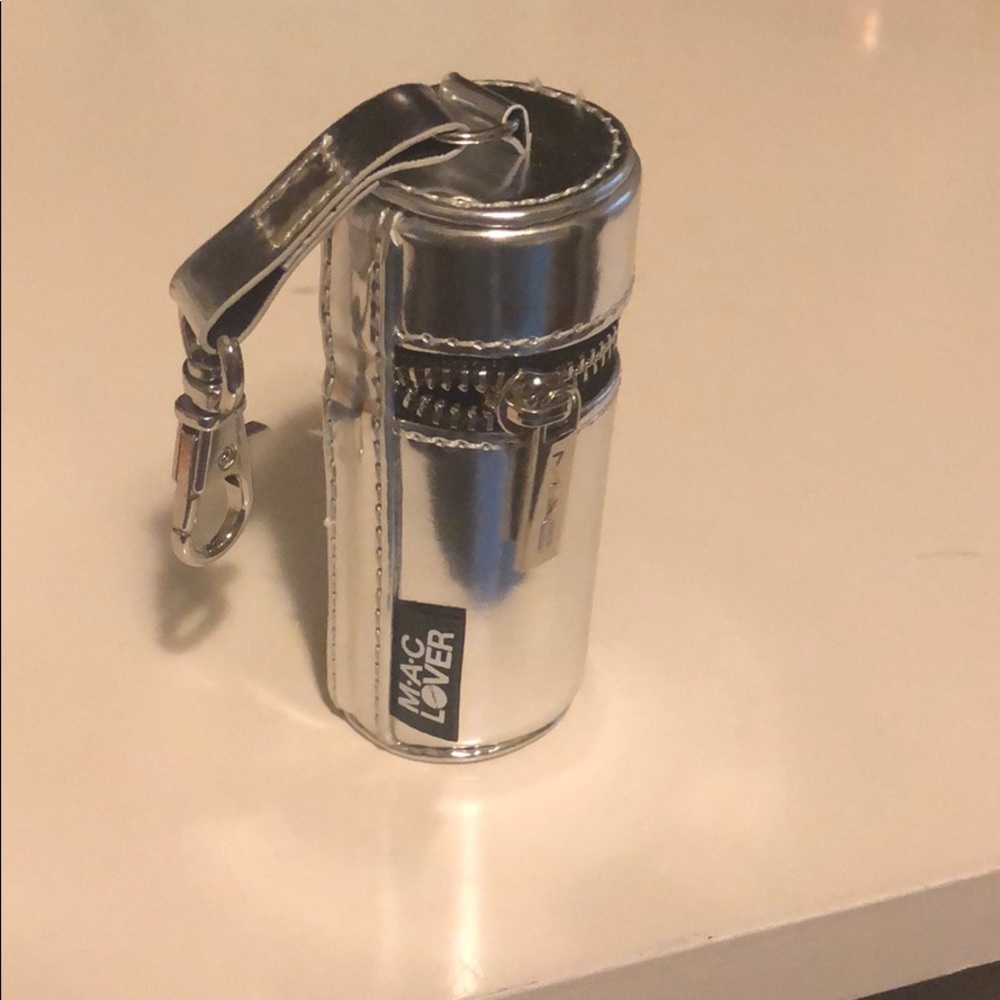 MAC lipstick holder